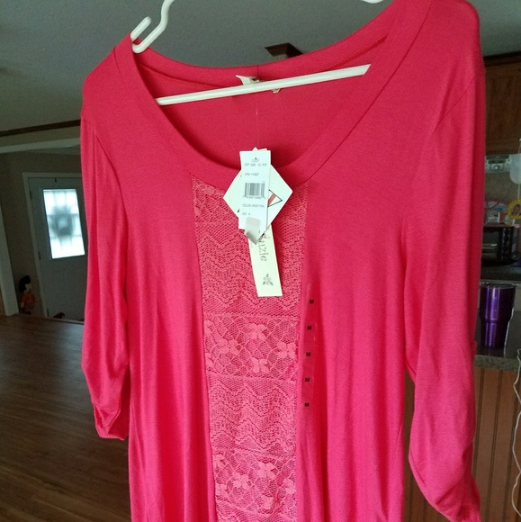 Tunic - Picture 1 of 1
